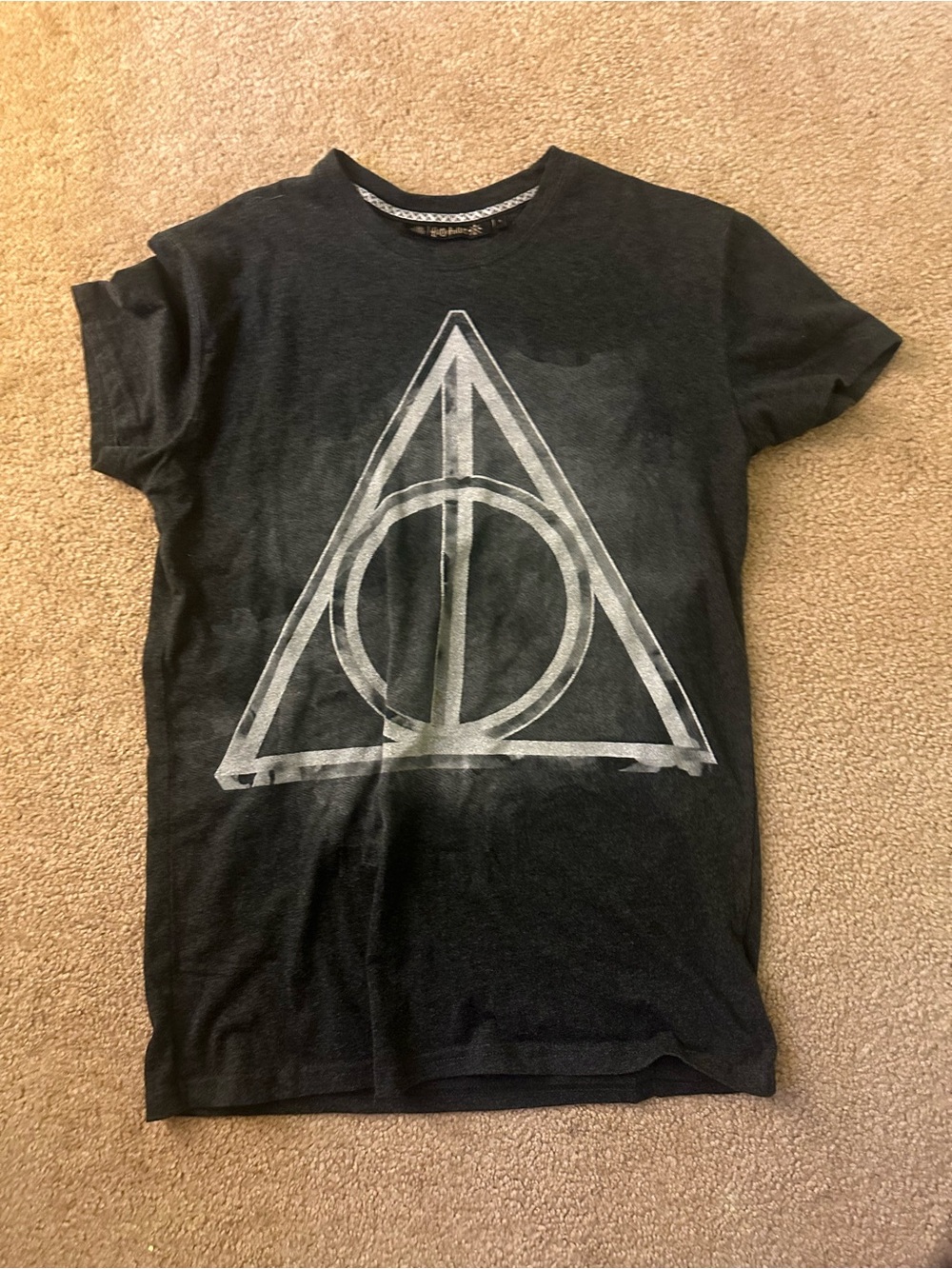 Harry Potter Deathly Hallows T-Shirt from HP store NYC size S, fits ladies 4-6